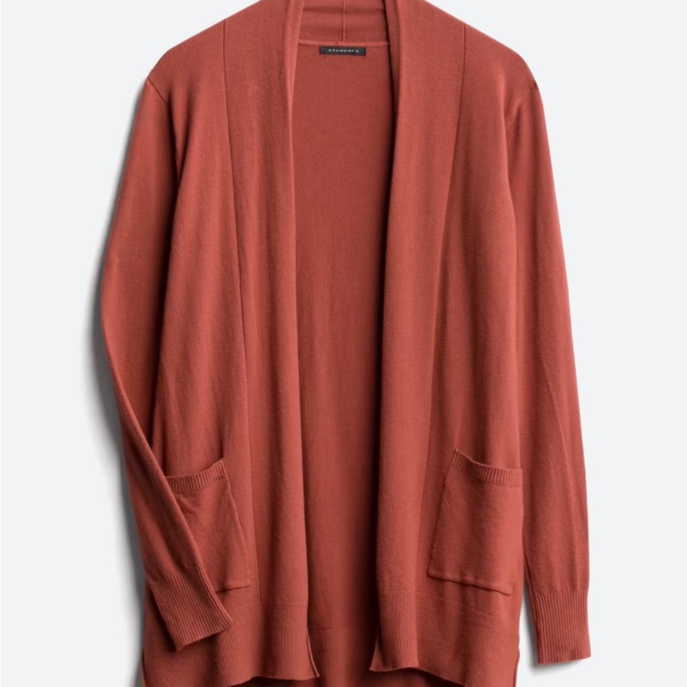 Stitch Fix Pink Clover Penton Two Pocket Cardigan.